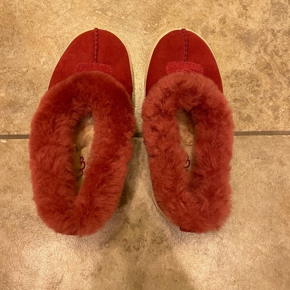 Women Ugg Red Slipper